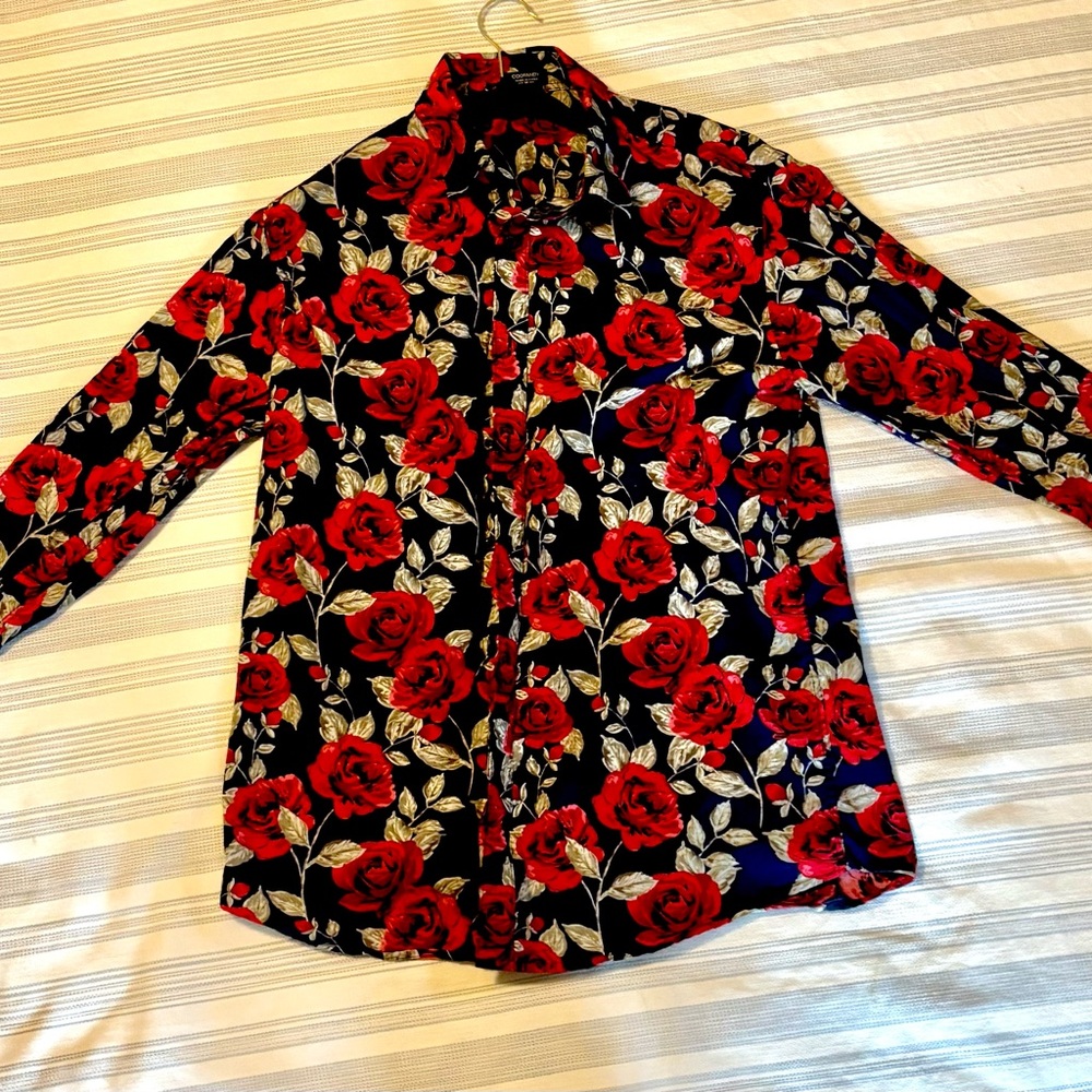 Floral Red and navy blue  Men's Shirt Coofandy  brand size Medium